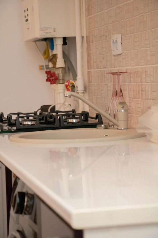 Apartament Capitala Militari Roşu Zewnętrze zdjęcie