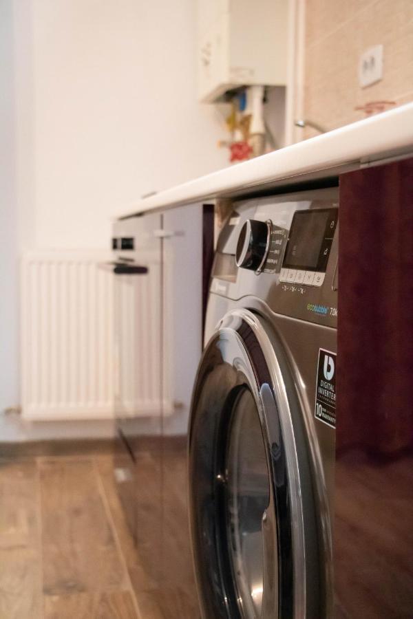 Apartament Capitala Militari Roşu Zewnętrze zdjęcie